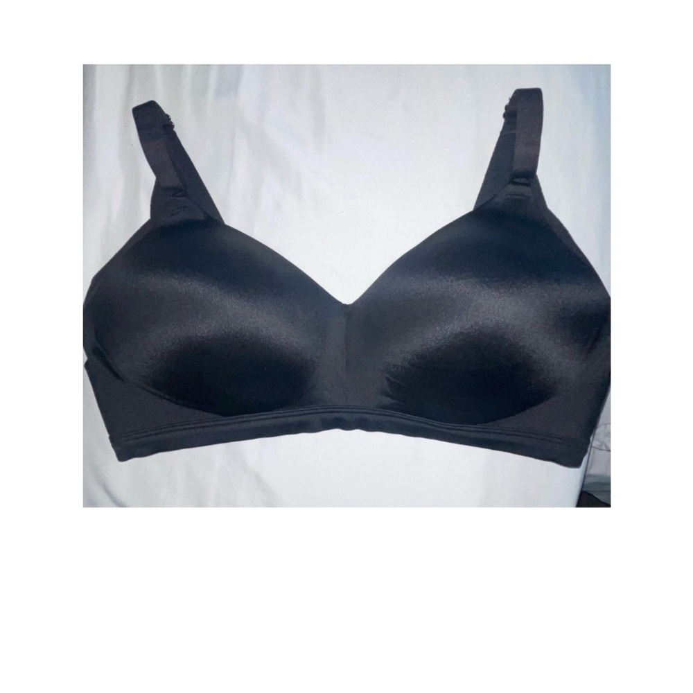 NWOT BRAND NEW WARNERS WIRELESS SUPPORT BRA!
